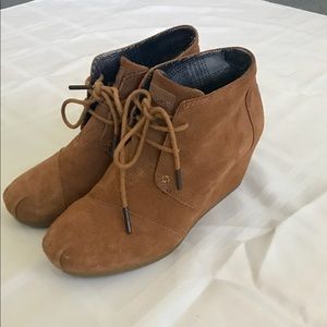 Toms booties